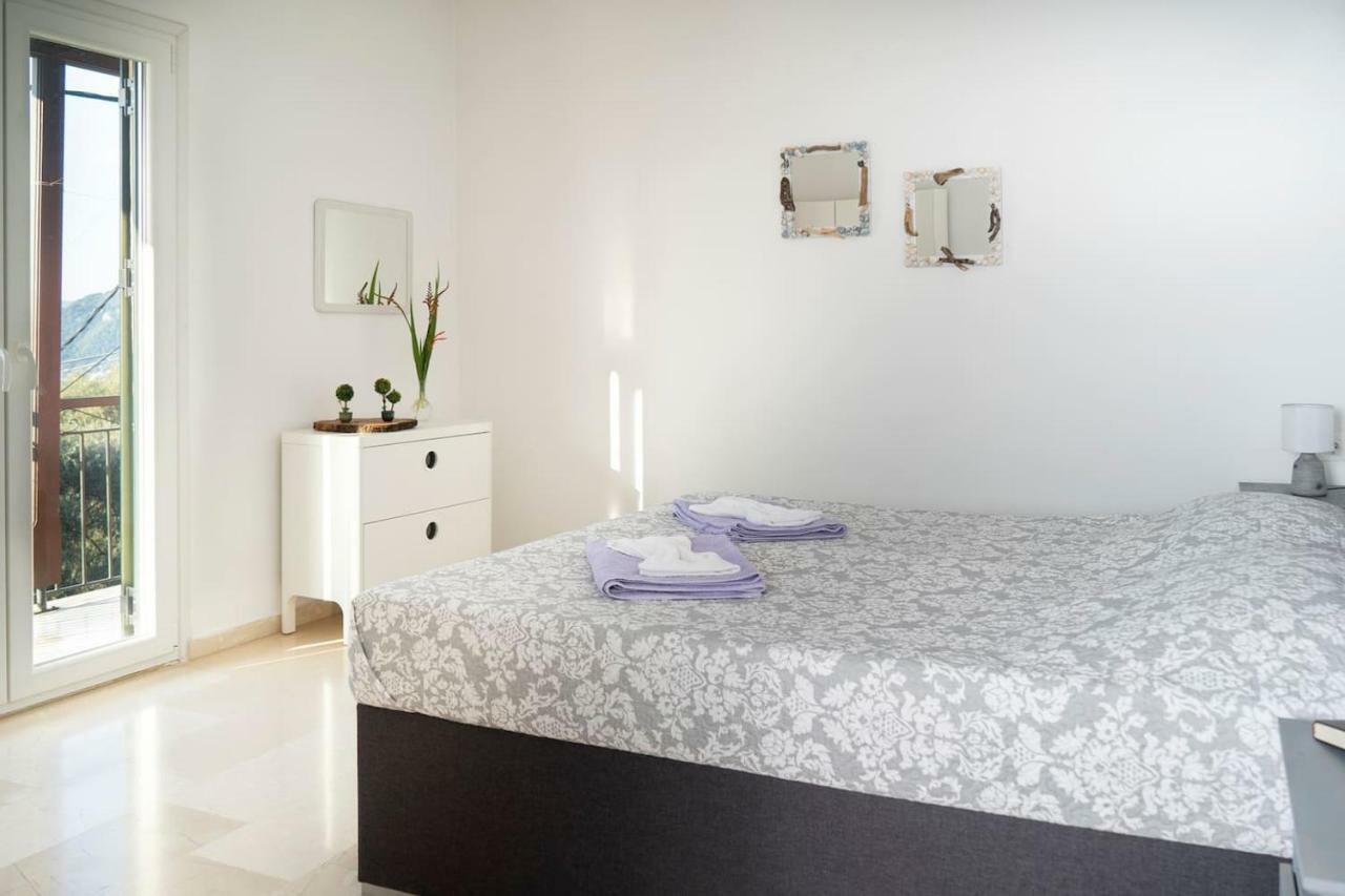 Coralli Pentati 1 "Dimitris Apartments" Exterior photo